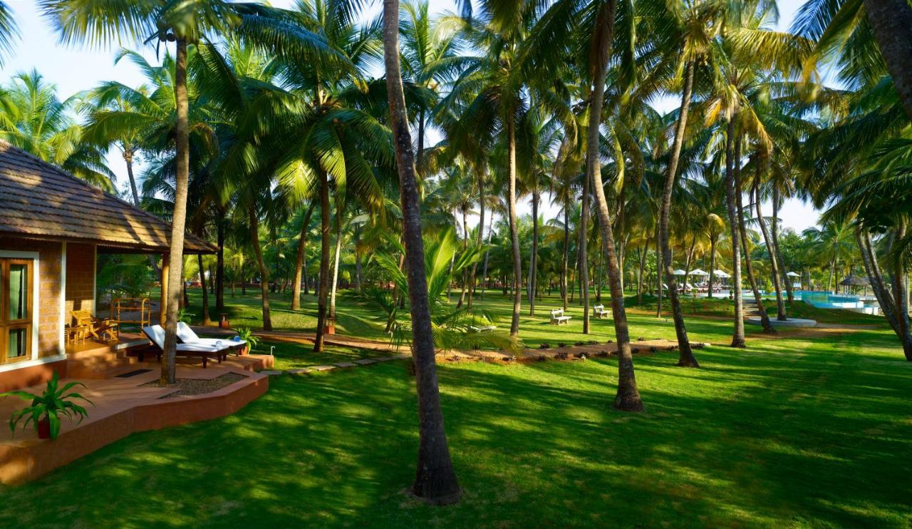 The Nattika Beach Resort Thrissur Esterno foto