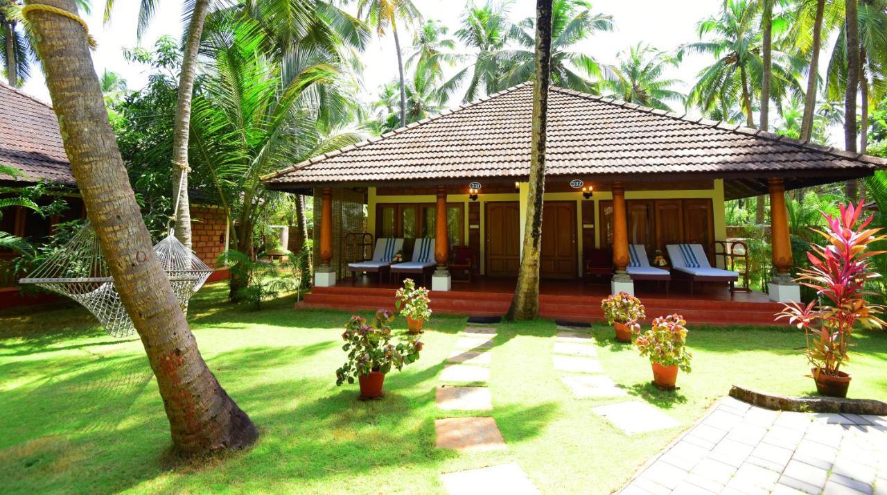 The Nattika Beach Resort Thrissur Esterno foto
