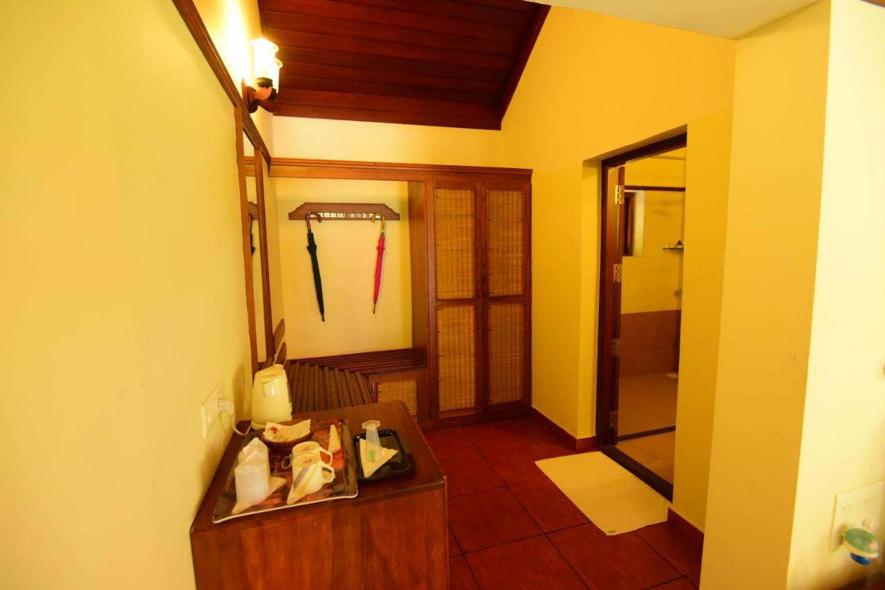The Nattika Beach Resort Thrissur Esterno foto
