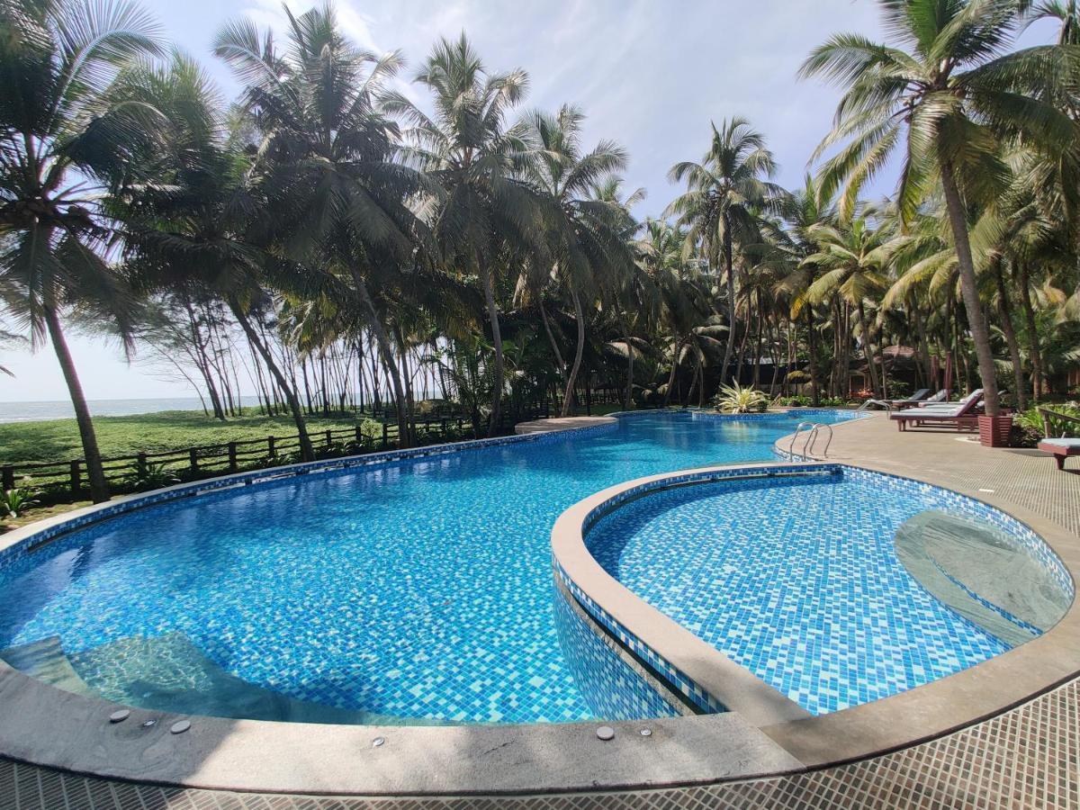 The Nattika Beach Resort Thrissur Esterno foto